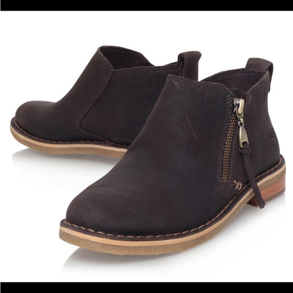 UGG Shoes - UGG Clementine Shearling Lined Black Ankle Booties